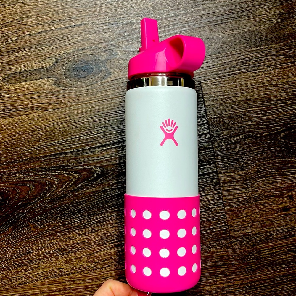 PINK & WHITE HYDROFLASK